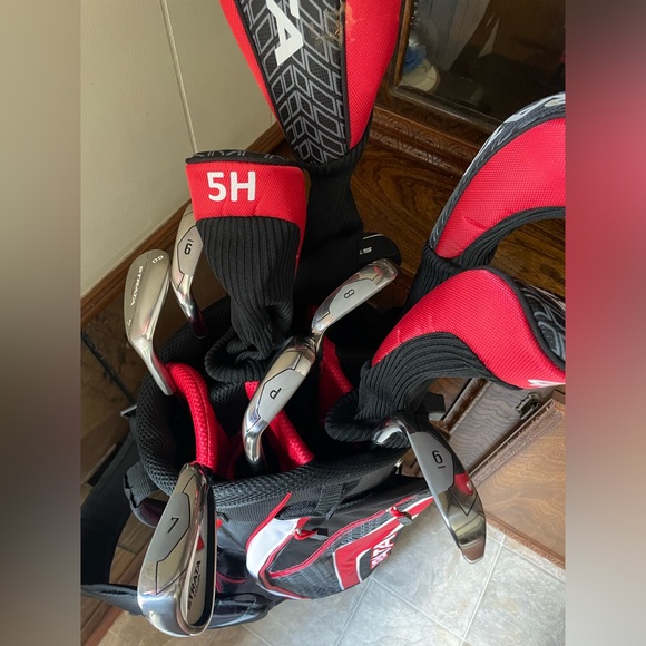 Strata Callaway Golf Clubs - Picture 2 of 4